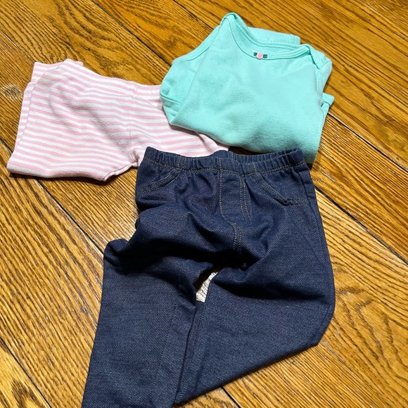 Carter’s infant leggings, size 12 months.  Blue denim look. - Picture 5 of 5